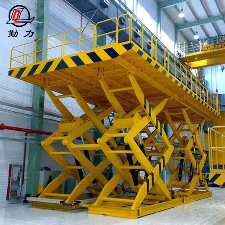 碧桂園集團(tuán)自動化剪叉式升降平臺