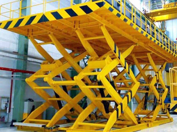 怎樣安全地操作移動(dòng)式升降平臺(tái)？